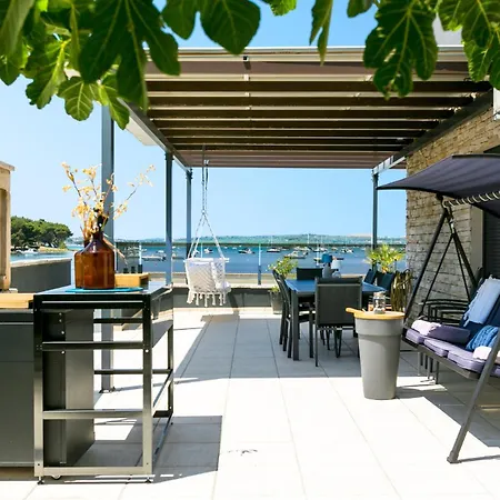 Vizula D - App Ulla - Mpolo * Medulin