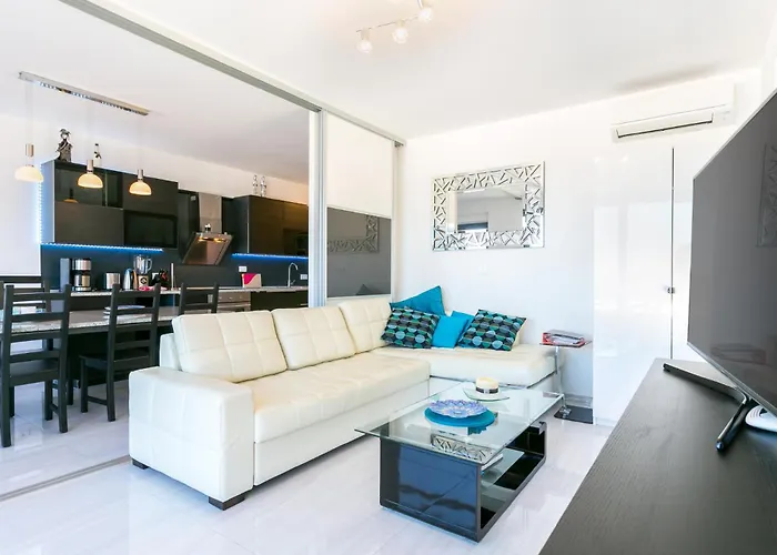 Vizula D - App Ulla - Mpolo Medulin